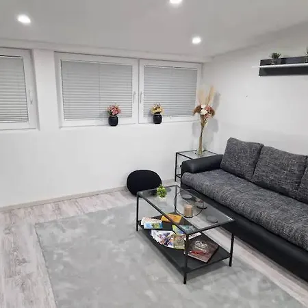 Cosy And Bright Flat * Brunnthal